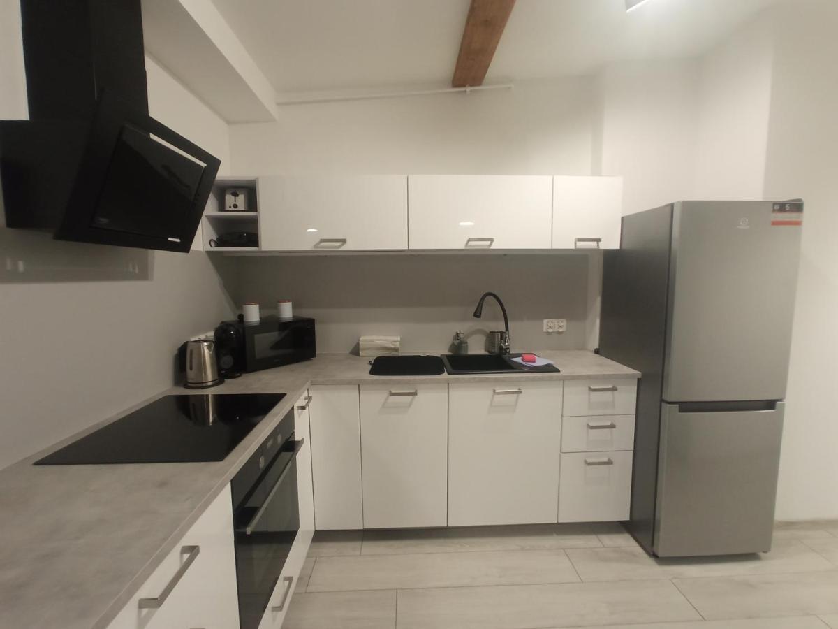 Apartament Wolnosci เยเลเนียกูรา ภายนอก รูปภาพ