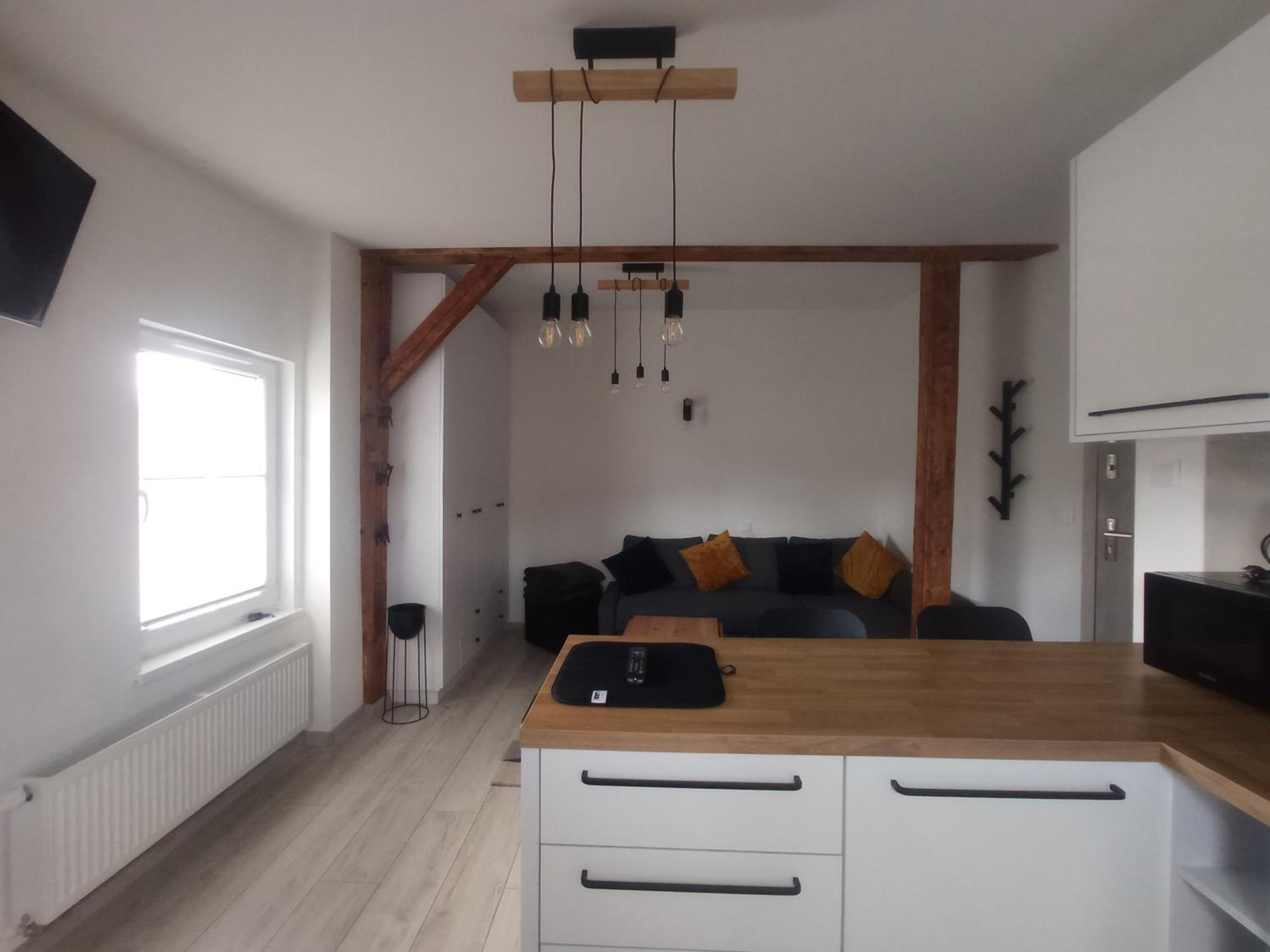 Apartament Wolnosci เยเลเนียกูรา ห้อง รูปภาพ