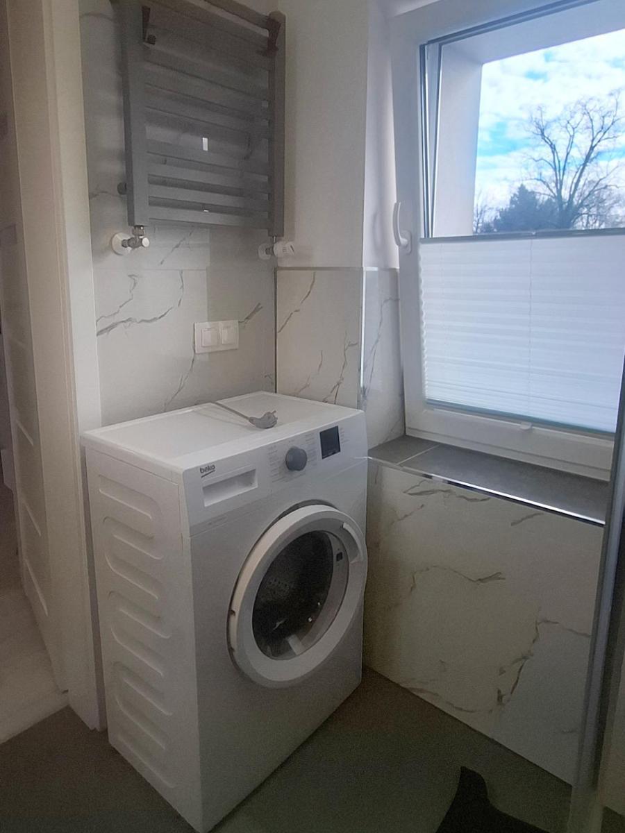 Apartament Wolnosci เยเลเนียกูรา ภายนอก รูปภาพ